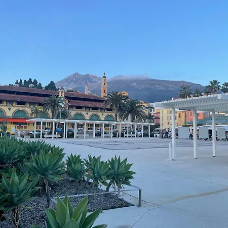 Logis Dore شقة مينتون