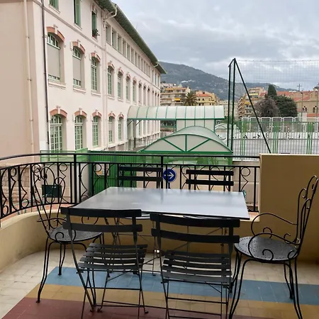 Logis Dore Apartamento *